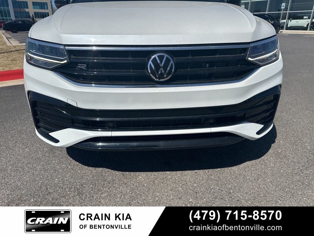2022 Volkswagen Tiguan 2.0T SE R-Line Black - AWD / SUNROOF / CARFAX ONE OWNER