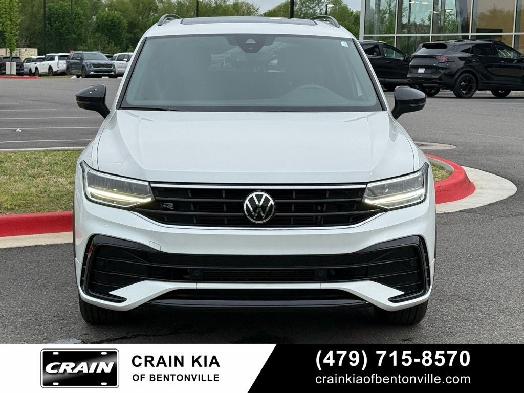 2022 Volkswagen Tiguan 2.0T SE R-Line Black - AWD / SUNROOF / CARFAX ONE OWNER