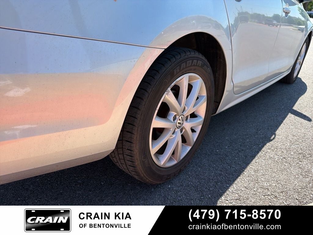 2015 Volkswagen Jetta 1.8T SE - CLEAN CARFAX