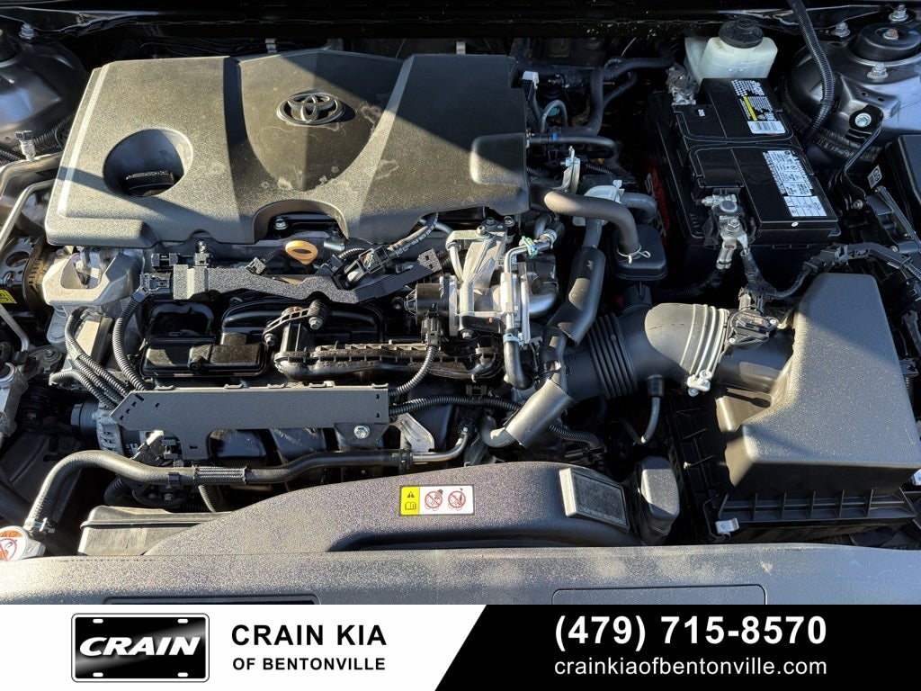 2018 Toyota Camry SE - LEATHER