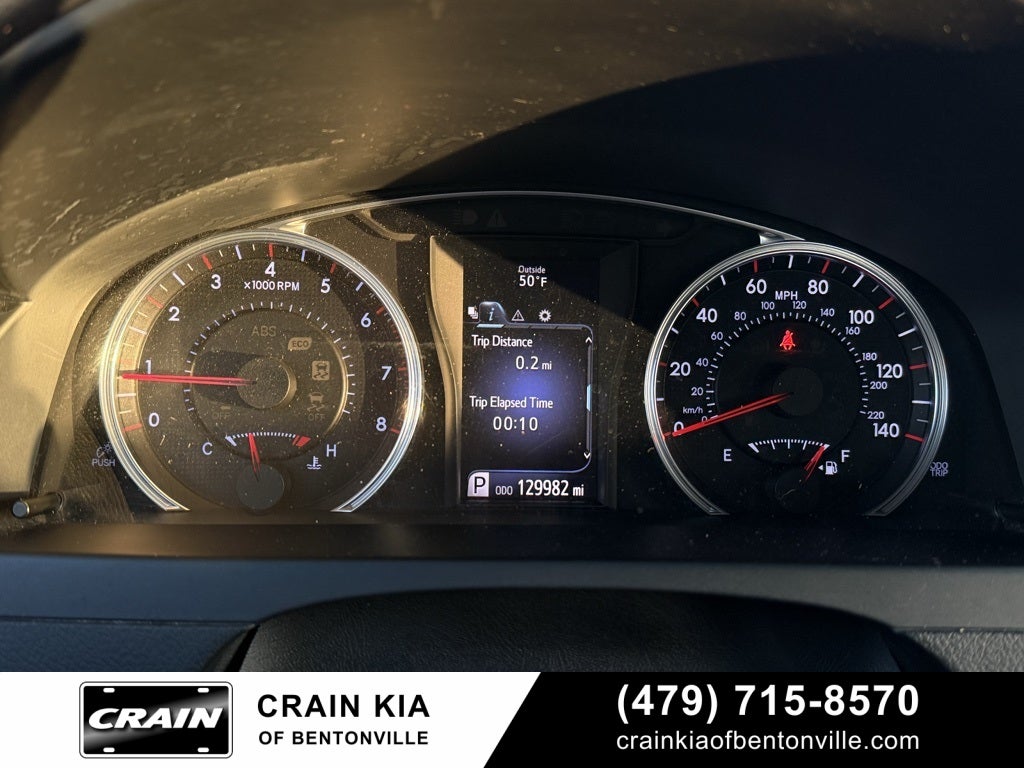 2016 Toyota Camry SE - CLEAN CARFAX HISTORY