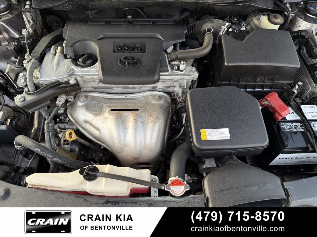 2016 Toyota Camry SE - CLEAN CARFAX HISTORY