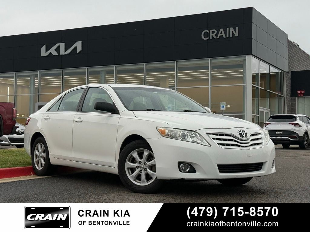 2011 Toyota Camry LE