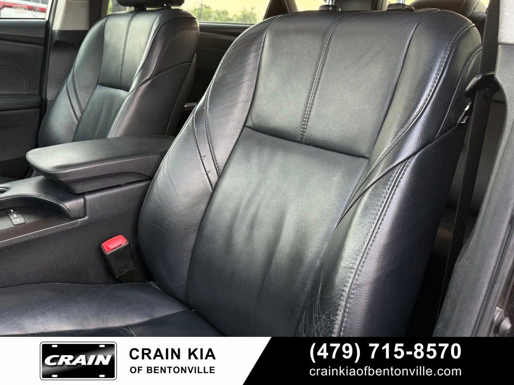 2013 Toyota Avalon XLE Touring - SUNROOF
