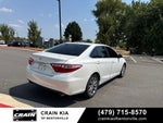 2015 Toyota Camry XLE - SUNROOF / LEATHER / NAV