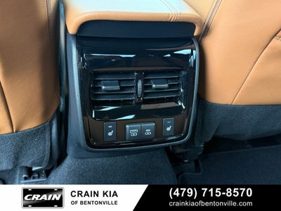 2022 Toyota Avalon Hybrid Limited - SUNROOF / CLEAN CARFAX