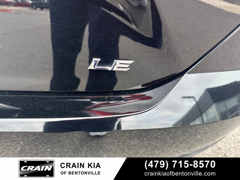 2025 Toyota Camry LE - CLEAN CARFAX / ONE OWNER