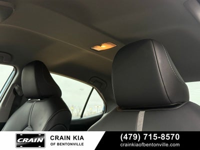 2024 Toyota Camry SE - CARFAX ONE OWNER