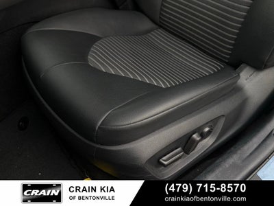 2024 Toyota Camry SE - CARFAX ONE OWNER