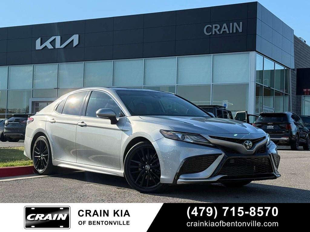 2021 Toyota Camry 2.5 Auto XSE's photo