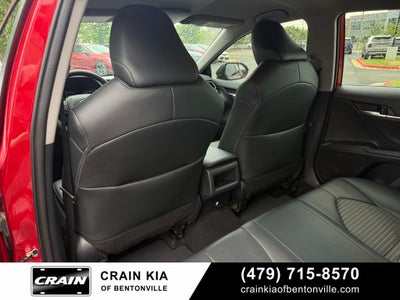 2023 Toyota Camry SE - CLEAN CARFAX / ONE OWNER