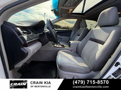 2014 Toyota Camry XLE - SUNROOF