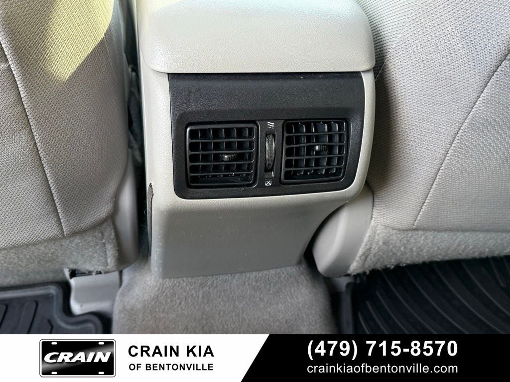 2014 Toyota Camry XLE - SUNROOF