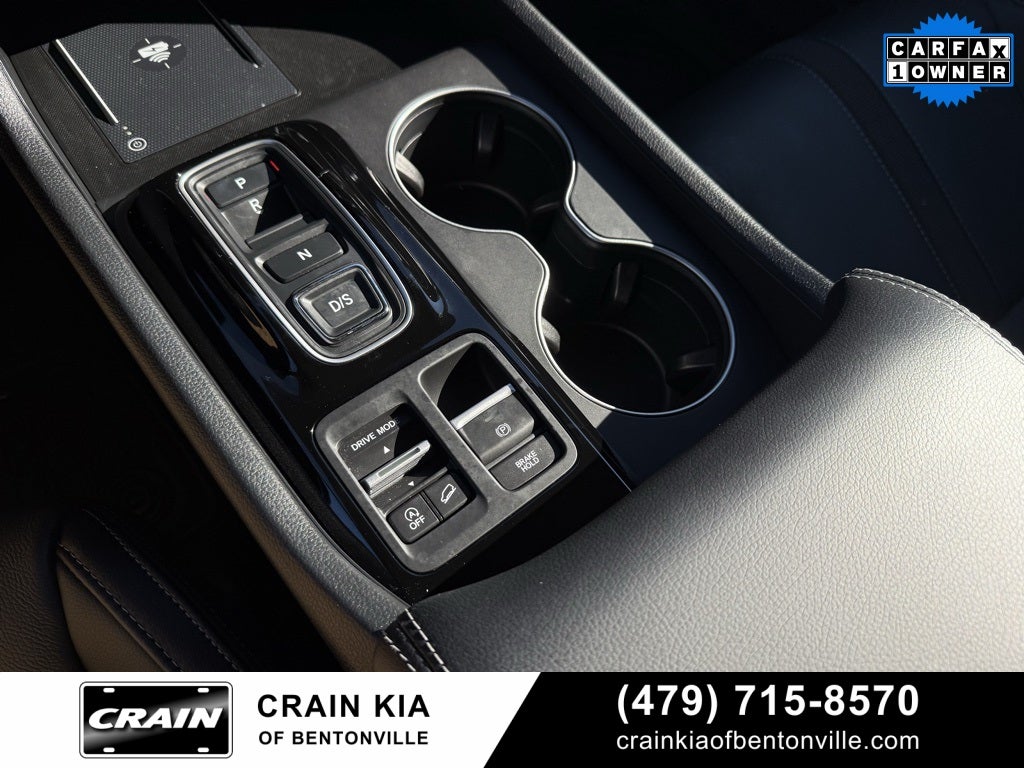 2025 Honda Pilot EX-L - AWD / CLEAN CARFAX / ONE OWNER