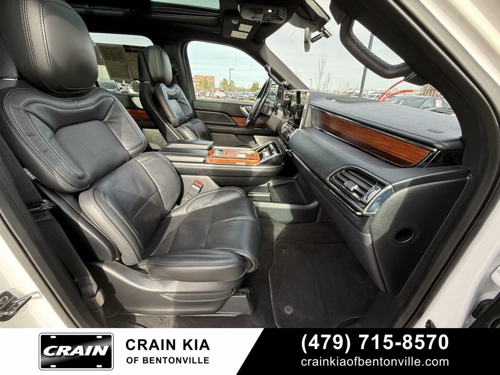 2018 Lincoln Navigator L L Reserve - 4WD / PANORAMIC SUNROOF / CLEAN CARFAX