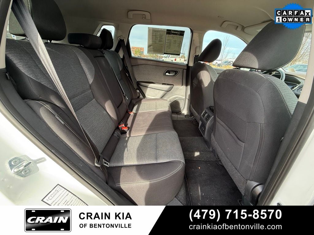 2023 Nissan Rogue SV - CLEAN CARFAX / ONE OWNER