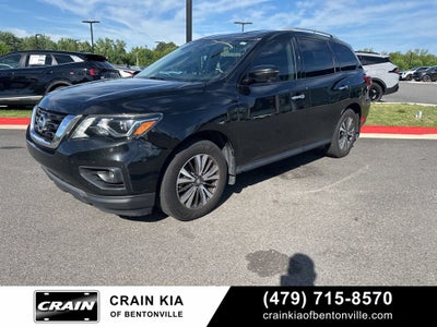 2017 Nissan Pathfinder SL - 4WD / LEATHER / AS-IS DUE TO AGE / MILES