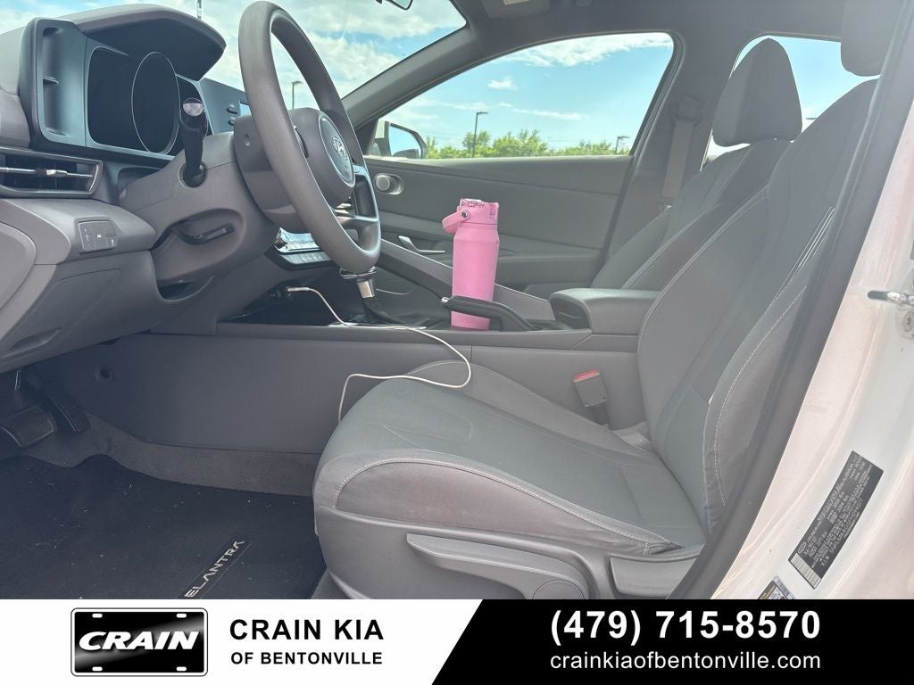 2023 Hyundai Elantra SEL - CLEAN CARFAX
