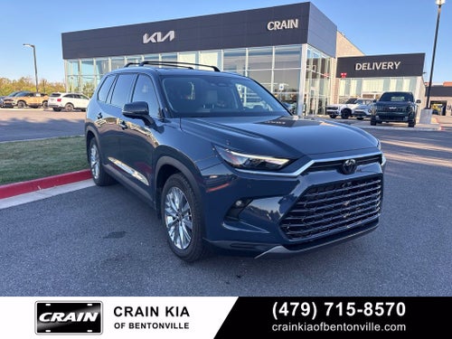 2024 Toyota Grand Highlander Platinum | CARFAX ONE OWNER!