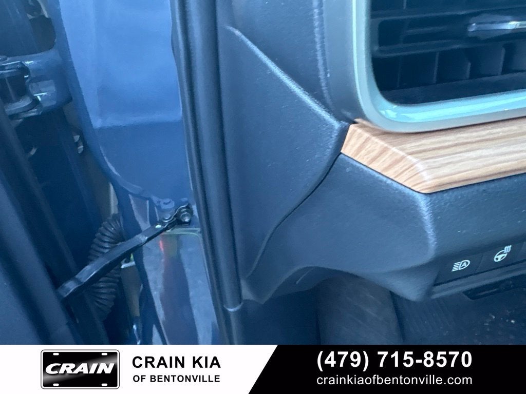 2024 Toyota Grand Highlander Platinum | CARFAX ONE OWNER!