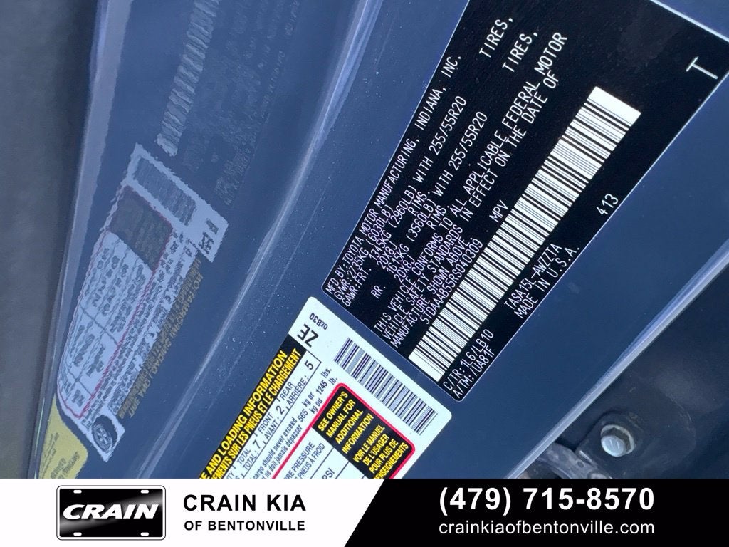 2024 Toyota Grand Highlander Platinum | CARFAX ONE OWNER!