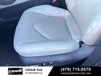 2024 Toyota Grand Highlander Platinum | CARFAX ONE OWNER!