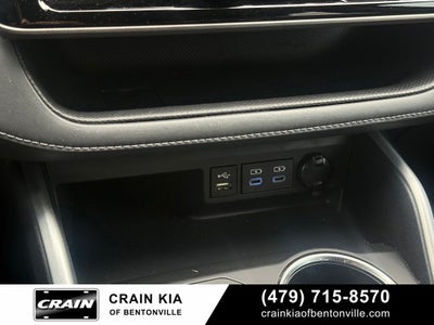 2022 Toyota Highlander LE - AWD