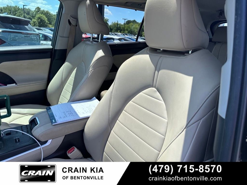 2021 Toyota Highlander XLE