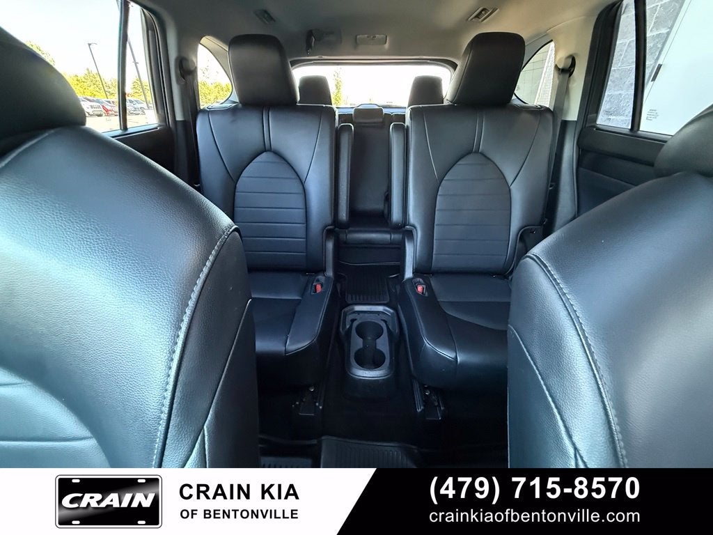 2021 Toyota Highlander XLE - SUNROOF