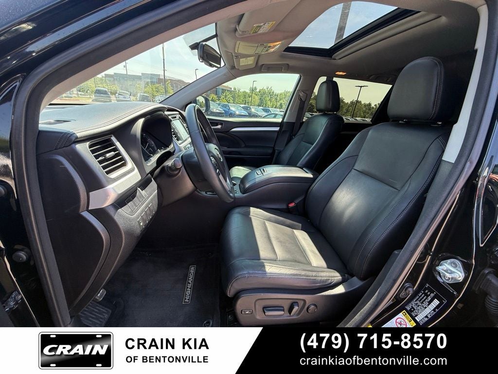 2016 Toyota Highlander XLE V6 - SUNROOF / CLEAN CARFAX / 3RD ROW