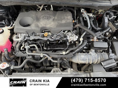 2022 Toyota Sienna LE 8 Passenger - CLEAN CARFAX