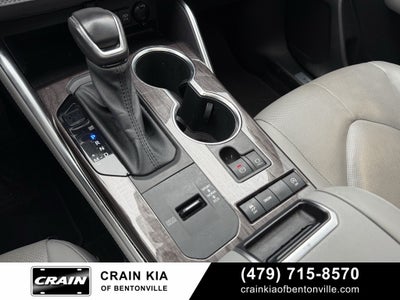 2020 Toyota Highlander Limited - CLEAN CARFAX / SUNROOF