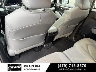 2020 Toyota Highlander Limited - CLEAN CARFAX / SUNROOF