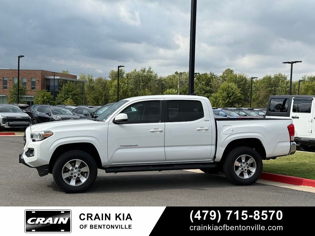 2016 Toyota Tacoma SR5 V6 - CARFAX ONE OWNER