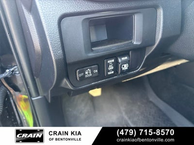 2017 Toyota Tacoma TRD Sport V6 - 4WD