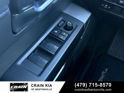 2024 Toyota Tundra Hybrid Platinum - 4WD / PANORAMIC SUNROOF / CARFAX ONE OWNER