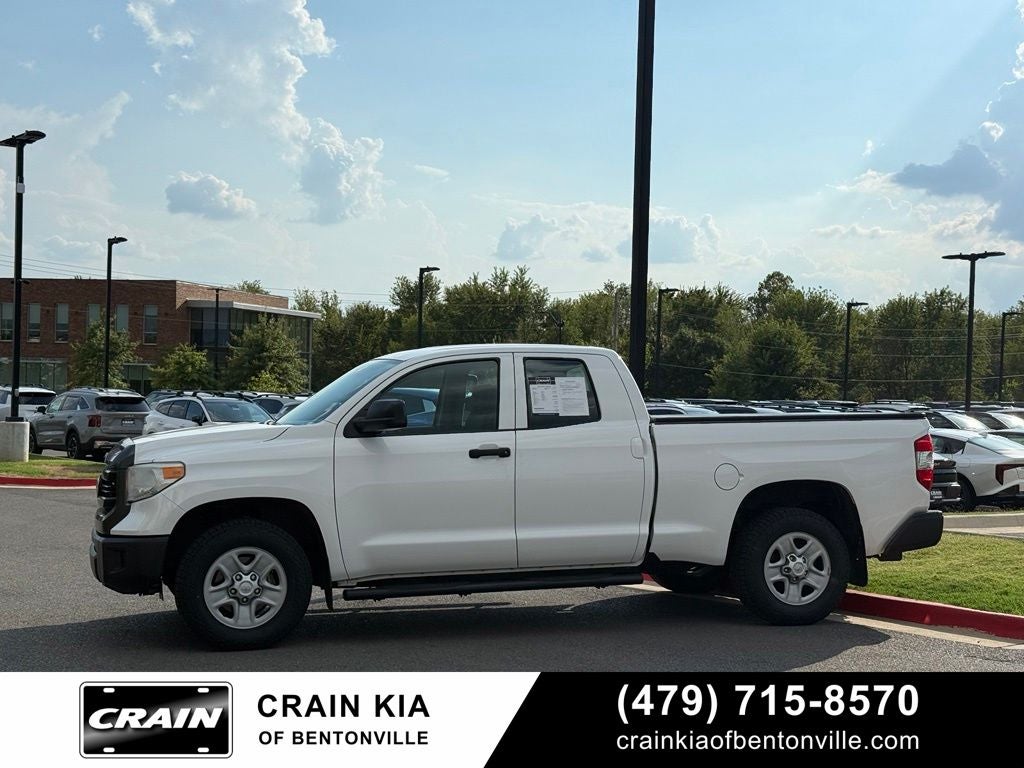 2015 Toyota Tundra SR