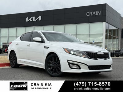 2015 Kia Optima EX - CLEAN CARFAX / VERY LOW MILES!