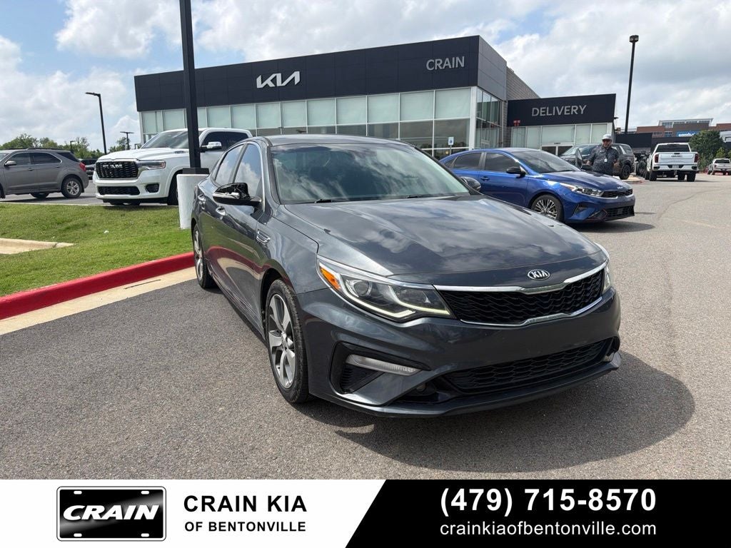 2020 Kia Optima S AT's photo