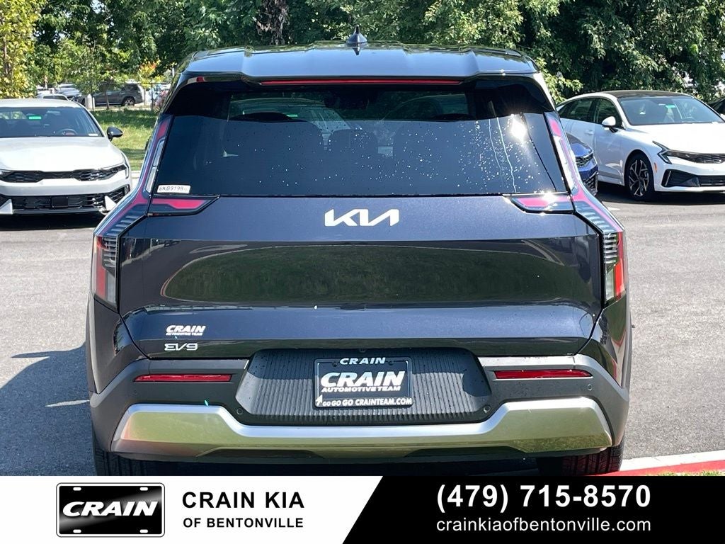 2026 Kia EV9 Light Long Range