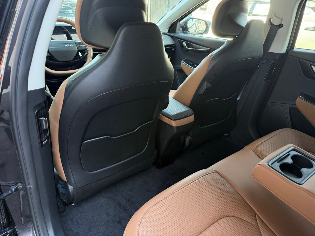2025 Kia EV6 Wind
