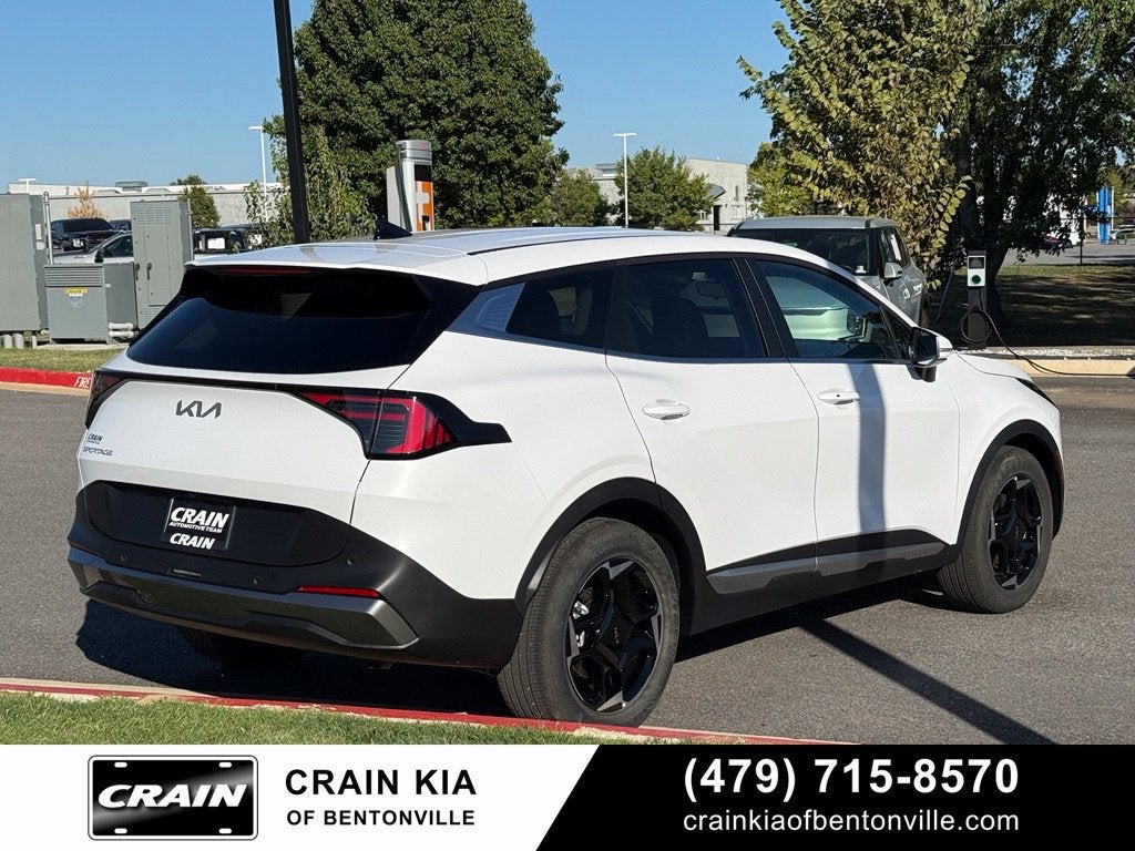 2027 Kia Sportage EX