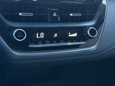 2022 Toyota Corolla SE - CLEAN CARFAX