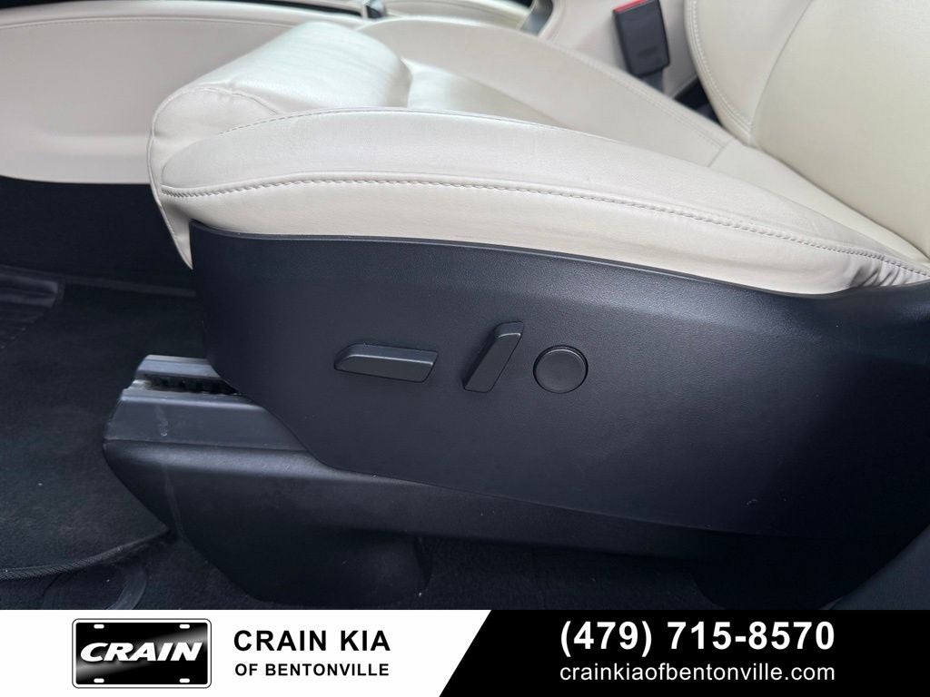 2020 Tesla Model X Long Range - AWD / CLEAN CARFAX