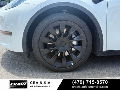 2021 Tesla Model Y Long Range - AWD / CLEAN CARFAX / ONE OWNER
