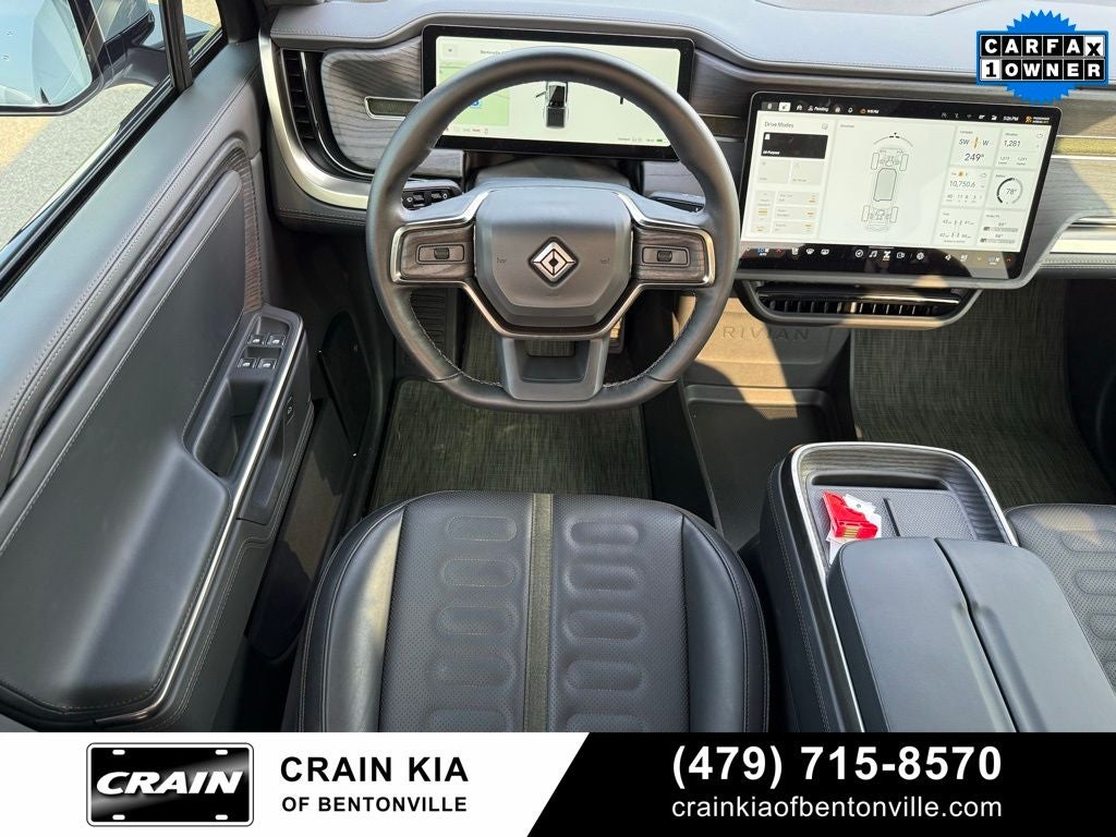2025 Rivian R1T Adventure Dual Motor Standard Pack - AWD / CLEAN CARFAX / ONE OWNER