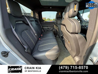 2025 Rivian R1T Adventure Dual Motor Standard Pack - AWD / CLEAN CARFAX / ONE OWNER