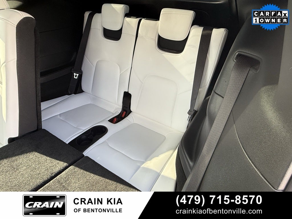 2023 Tesla Model Y Long Range - AWD / 3RD ROW / CLEAN CARFAX / 1 OWNER