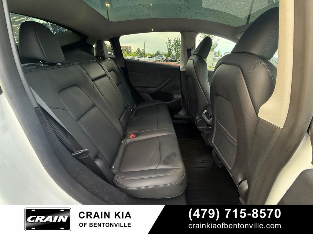 2023 Tesla Model Y Long Range - AWD / CLEAN CARFAX / ONE OWNER