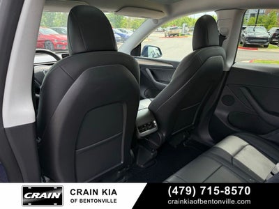 2022 Tesla Model Y Long Range - AWD / CLEAN CARFAX